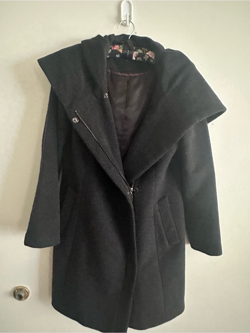 Cole Haan Charcoal Gray Asymmetrical Hooded Wool Blend Coat size 8